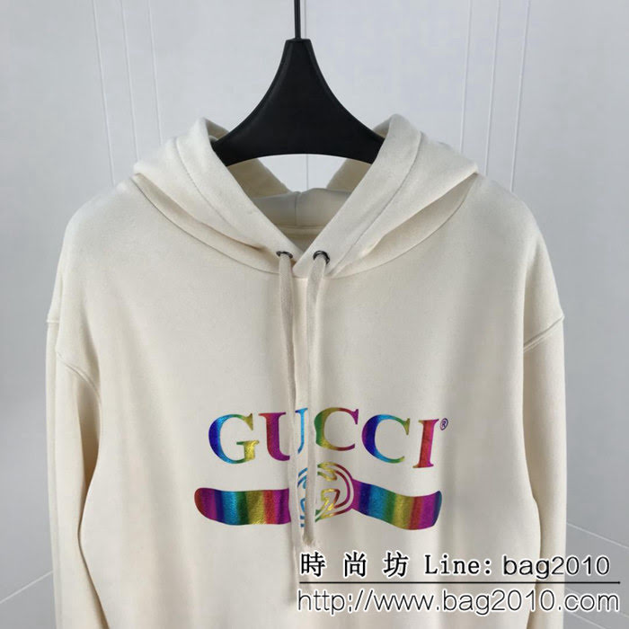 Gucci古奇 19早春新款衛衣 設計logo 漸變彩色系列 純棉絨面料 米色黑色兩色 高版本情侶款 ydi2356